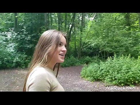 ❤️ Li vaig suggerir a l'Evelina que fotéssim en un lloc públic! Ella va dir que sí. Llavors la vaig follar pel cul i la vaig correr a la boca. Llavors es va enfadar. ️ Súper sexe a nosaltres ☑