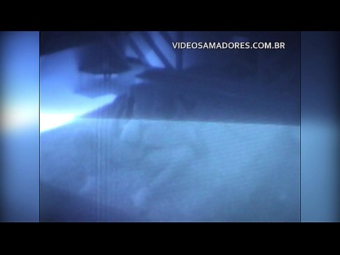 ❤️ El marit filma la dona follant amb el veí i descobreix que és un cornut ️ Súper sexe a nosaltres ☑