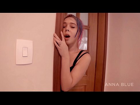 ❤️ Vaig tornar al meu germà. Vaig tenir sexe amb la seva xicota. retorn de lesbianes. ️ Súper sexe a nosaltres ☑